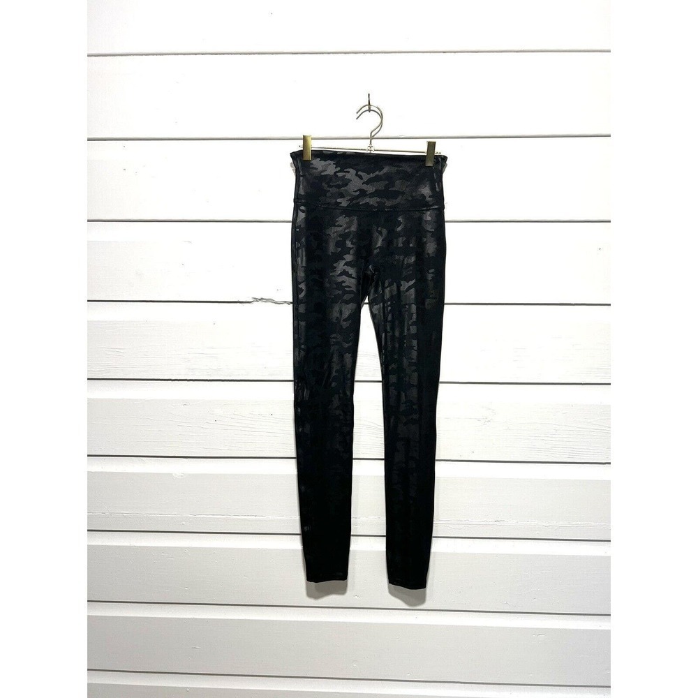 Spanx Black Metallic Camo Compression Shapewear Leggings Size Medium